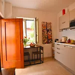 La Casa Di Apollo Napoli