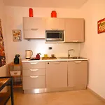 La Casa Di Apollo * Napoli